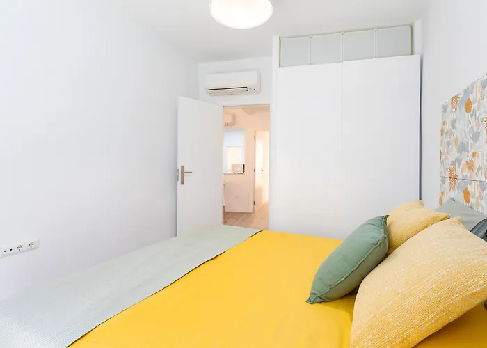 Twins Nest Malaga